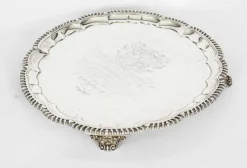 New Pamono Large 19th Century William IV Silver Tray Salver by Paul Storr, 1820