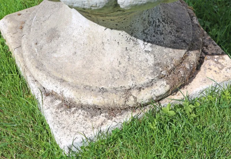 Pamono Large Vintage Cast Stone Garden Planter, 1990s> Planters And Jardiniere