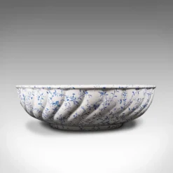 Sale Pamono Large Vintage English Ceramic Salad Bowl, 1930s