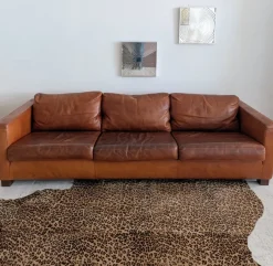 Sale Pamono Large Vintage Italian Cognac Leather Low Slung Sofa from Molinari, 1980s