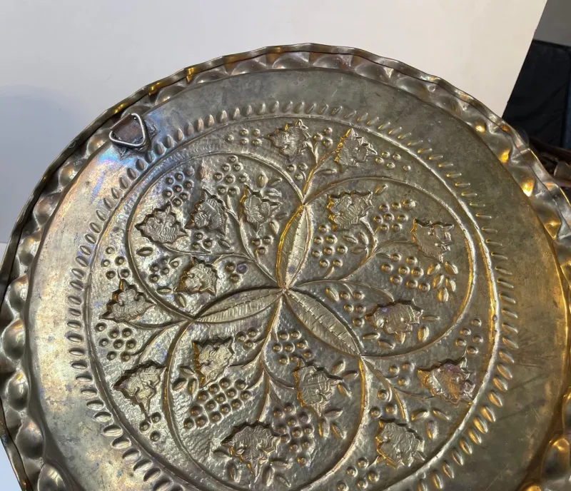 Best Pamono Large Vintage Moroccan Round Tray in Embossed Brass, 1950s
