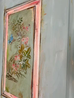 Pamono Large Vintage Painted Pine Double Wardrobe with Inlaid Chinoiserie, 1890s><noscript><img width=