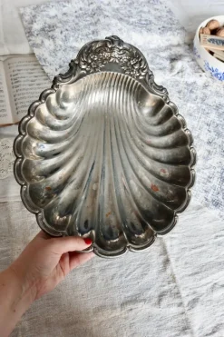 Sale Pamono Large Vintage Shell Dish in Silver Metal, 1970s