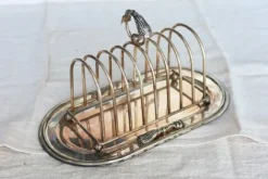 Pamono Large Vintage Silver Metal Toast Rack with Curtain Bow Detail and Tray, 1970s, Set of 2><noscript><img width=