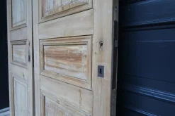 Pamono Late 19th Century French Pine Doors, 1890s, Set of 2><noscript><img width=