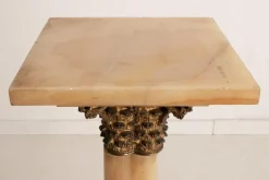 New Pamono Late 19th Century French Renaissance Onyx Plinth with Gilt Bronze Mounts