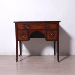 Pamono Late 19th Century George III English Writing Desk