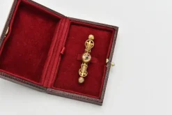 Clearance Pamono Late 19th Century Gold Brooch with Diamond, Ruby and Sapphire