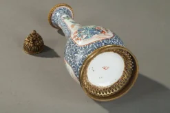 Pamono Late 19th-Century Porcelain Perfume Bottle from Samson, Paris><noscript><img width=