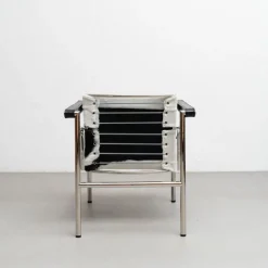Discount Pamono LC1 Chair by Le Corbusier for Cassina
