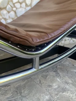 Pamono LC4 Chaise Lounge in Brown Leather by Le Corbusier for Cassina, 1980s><noscript><img width=