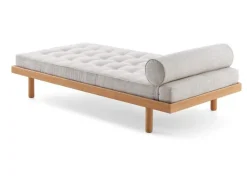 Pamono LC35 Maison Du Brésil Daybed by Charlotte Perriand for Cassina><noscript><img width=