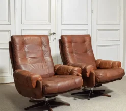 Pamono Leather Swivel Lounge Chairs attributed to Ope-Möbler Jönköping, Sweden, 1960s, Set of 2> Office Chairs