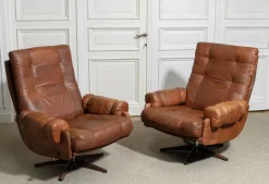 Pamono Leather Swivel Lounge Chairs attributed to Ope-Möbler Jönköping, Sweden, 1960s, Set of 2><noscript><img width=