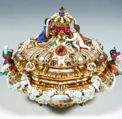 Pamono Lidded Crown Tureen Meissen by Maria Josepha for Meissen Drüselkästchen, Austria><noscript><img width=