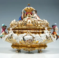 Pamono Lidded Crown Tureen Meissen by Maria Josepha for Meissen Drüselkästchen, Austria><noscript><img width=