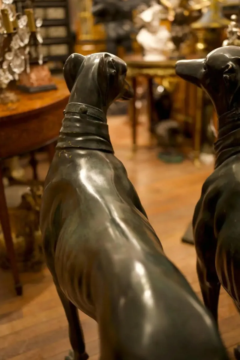 Pamono Life-Size Art Deco Greyhound Sculptures in Bronze, Set of 2> Art Deco|Sculpture