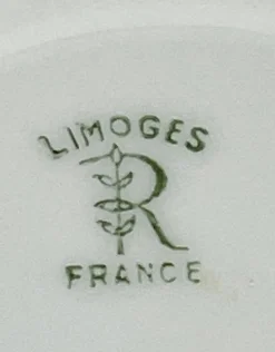 Sale Pamono Limoges Dinner Service in Polished Gilding with Agate from Raynaud & Co., Set of 199