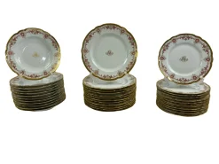 Online Pamono Limoges Dinner Service with Gold Inlay in Porcelain by Haviland, 1920s, Set of 39