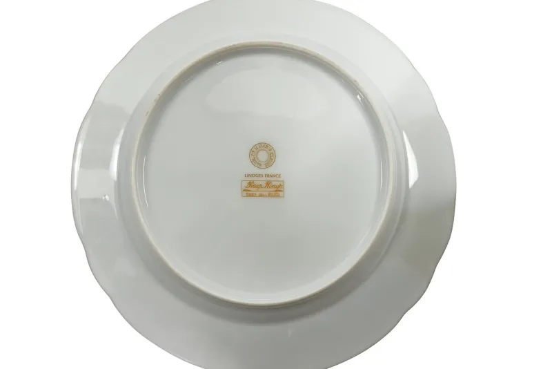 Online Pamono Limoges Dinner Service with Gold Inlay in Porcelain by Haviland, 1920s, Set of 39