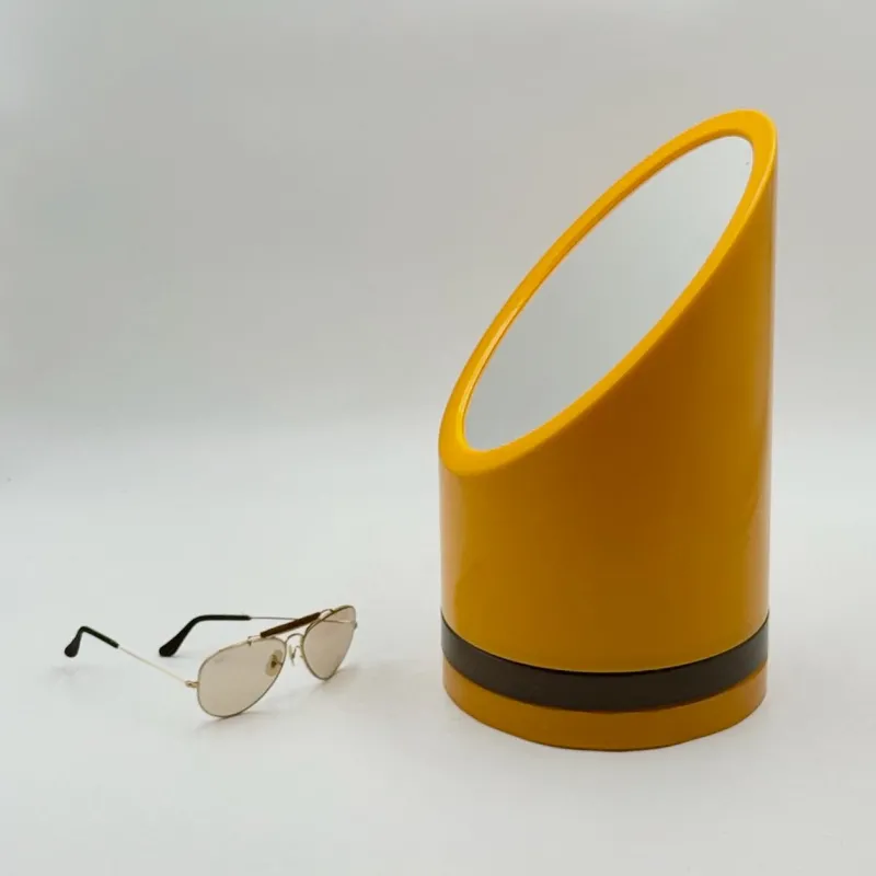Pamono Lipstick Table Mirror in Yellow Plastic, 1970s> Mirrors