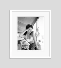 Pamono Liz Taylor on Set by Frank Worth> Mid-Century|Photography
