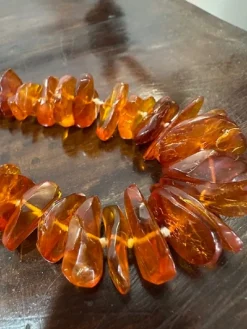 Hot Pamono Long Necklace in Shaded Amber, 1950s