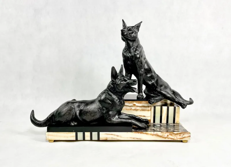 Pamono Louis Albert Carvin, Art Deco German Shepherds, 1920s, Zinc & Lead Alloy> Art Deco|Sculpture