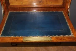 Pamono Louis Philippe Secretary in Walnut, 19th Century> Secretaires