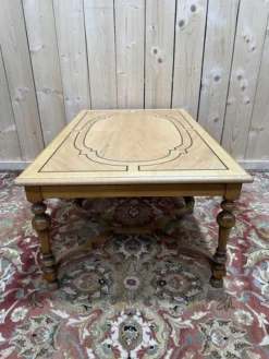 Outlet Pamono Louis XIII Style Coffee Table with Crisscross Pattern