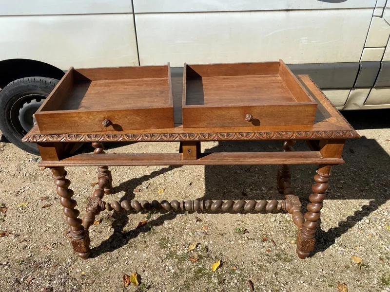Pamono Louis XIII Style Oak 2-Drawer Desk with Twisted Legs