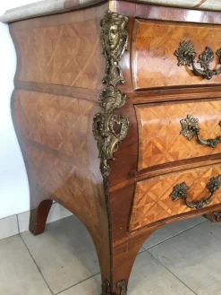 Pamono Louis XIV Style Chest of Drawers in Marquetry Wood with Chiseled Bronze><noscript><img width=