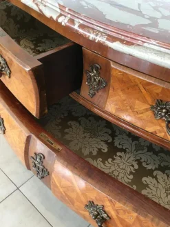 Pamono Louis XIV Style Chest of Drawers in Marquetry Wood with Chiseled Bronze><noscript><img width=