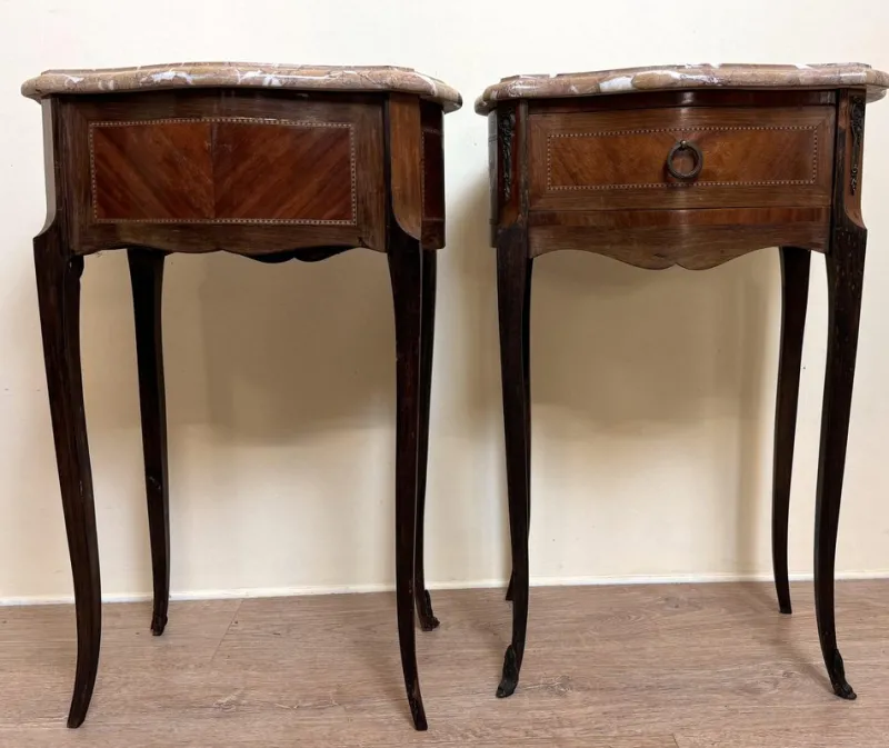 Pamono Louis XV Ceremonial Tables in Precious Wood, Set of 2> Nightstands
