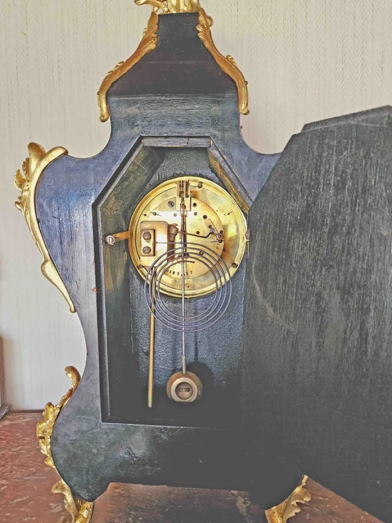 New Pamono Louis XV Clock in Tortoiseshell Effect Lacquer & Gilt Bronze