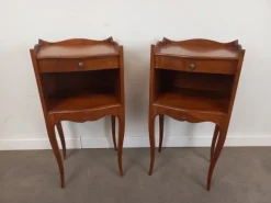 Pamono Louis XV Style Bedside Tables, 1950s, Set of 2> Nightstands