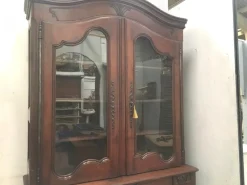 Pamono Louis XV Two-Body Buffet in Walnut, 1700s><noscript><img width=
