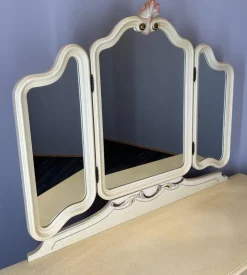 Pamono Louis XVI French Carved Dressing Table><noscript><img width=