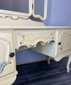 Pamono Louis XVI French Carved Dressing Table><noscript><img width=