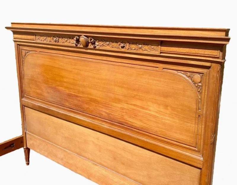 Pamono Louis XVI Style Bed> Beds & Bedroom Sets