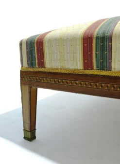 Pamono Louis XVI Style Chaise Longue in Wood and Multicolored Fabric with Brass Accessories, 1890s> Daybeds & Chaises Lounges