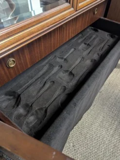 Pamono Louis XVI Style Cherry Wood Display Case><noscript><img width=