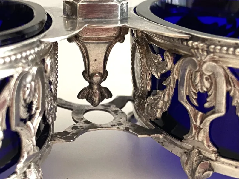 Pamono Louis XVI Style Silver Salt Cellars from Georges Bachelet, 1880s, Set of 2> Salt & Pepper Shakers