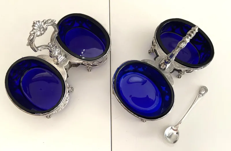 Pamono Louis XVI Style Silver Salt Cellars from Georges Bachelet, 1880s, Set of 2> Salt & Pepper Shakers