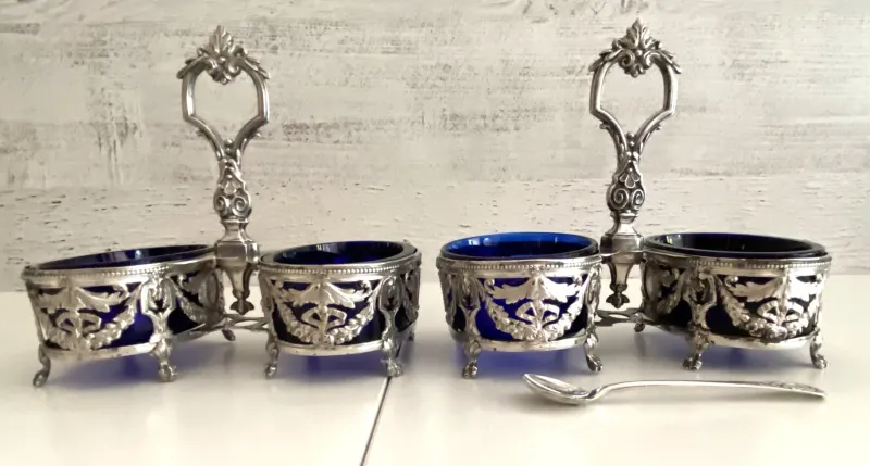 Pamono Louis XVI Style Silver Salt Cellars from Georges Bachelet, 1880s, Set of 2> Salt & Pepper Shakers