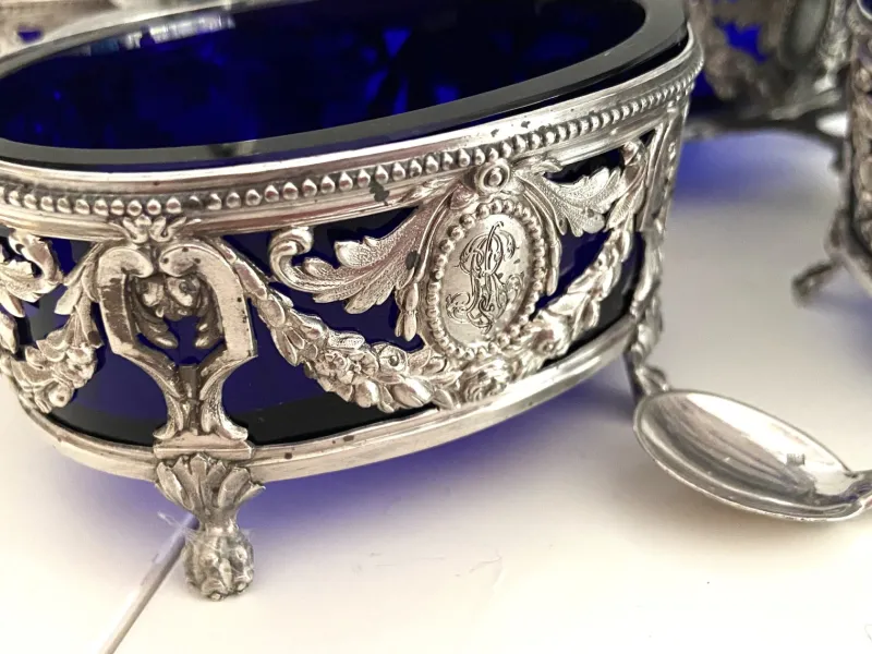 Pamono Louis XVI Style Silver Salt Cellars from Georges Bachelet, 1880s, Set of 2> Salt & Pepper Shakers