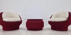 Pamono Lounge Chairs and Coffee Table, France, 1970s, Set of 3><noscript><img width=