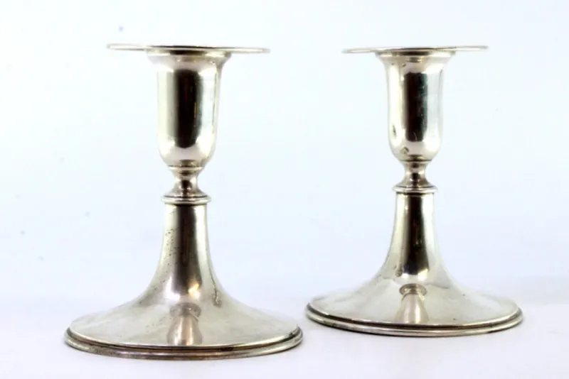 Pamono Low Candlesticks in Silver, Set of 2> Candleholders