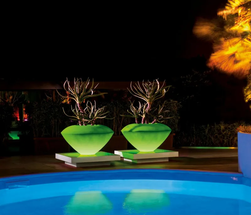 Sale Pamono Low Density Polyethylene Trotty Garden Light with RGB Light Kit by Giorgio Tesi for VGnewtrend
