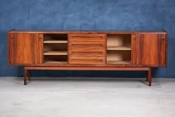 Pamono Low Rosewood Sideboard by Johannes Andersen for Uldum Møbelfabrik, 1960s><noscript><img width=